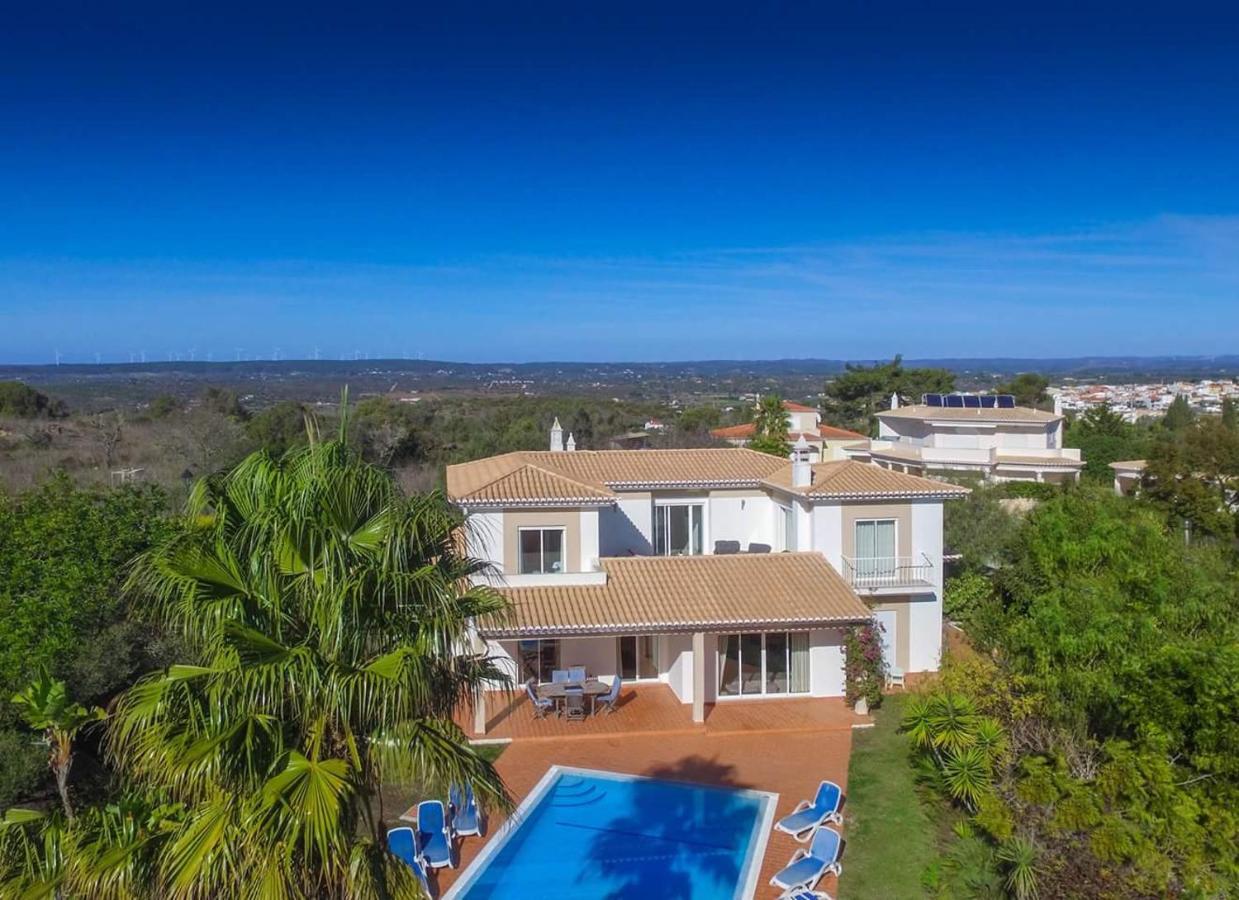 Villa Montanha, Luxury Coastal Villa, With Swimming Pool, Loungers And Alfresco Dining, 10 Min Walk To The Beautiful Praia Da Luz Beach, Shops, Bars And Restaurants! Bagian luar foto